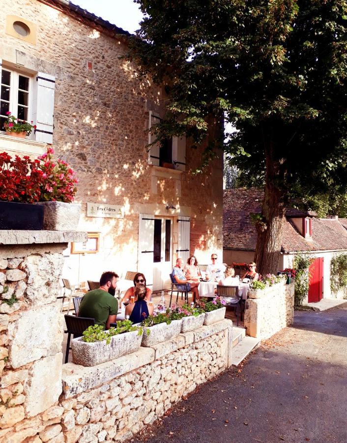 Les Cedres Bed & Breakfast