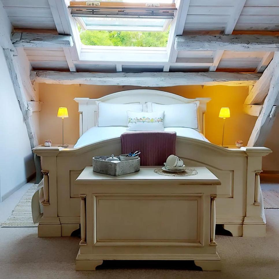 Les Cedres Bed & Breakfast *